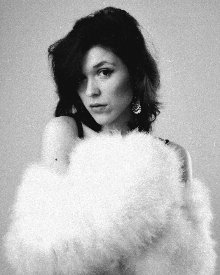 2135853F-7CB8-4A97-BE5D-7FF744446B55